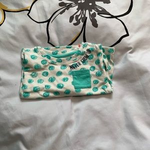 Long sleeve T-shirt with green polka dots
